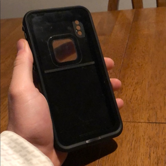 Life proof fre iPhone X - Picture 2 of 2